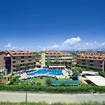 度假村 Monachus & 4*