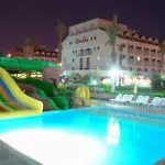 منتجع Monachus &