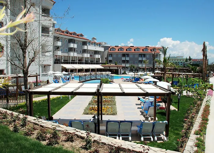 Monachus & Rezort Side