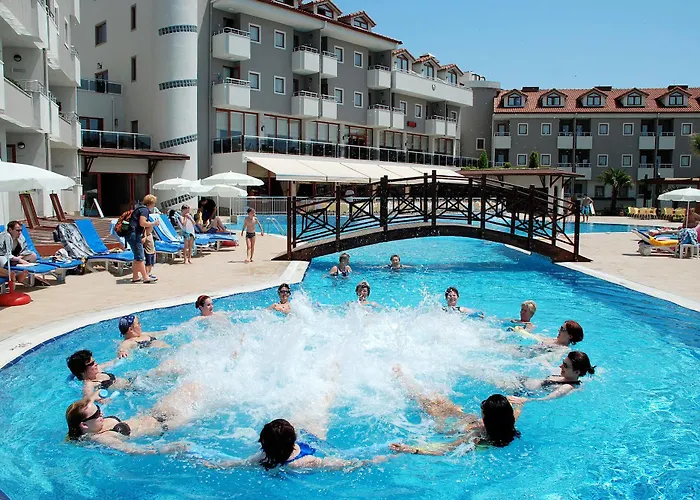 Monachus & Ośrodek wypoczynkowy Side